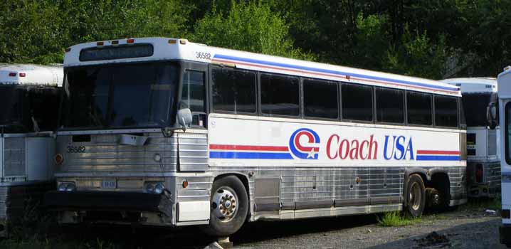 Coach USA MCI Roanoke